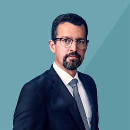 苹果(AAPL.US)面临转型压力,华尔街警告:需警惕“黑莓时刻”