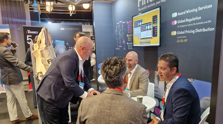 前七个月我国移动互联网流量同比增长16.3%